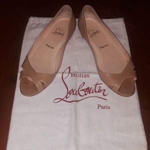 Christian Louboutin CROISETTE peep toe flat